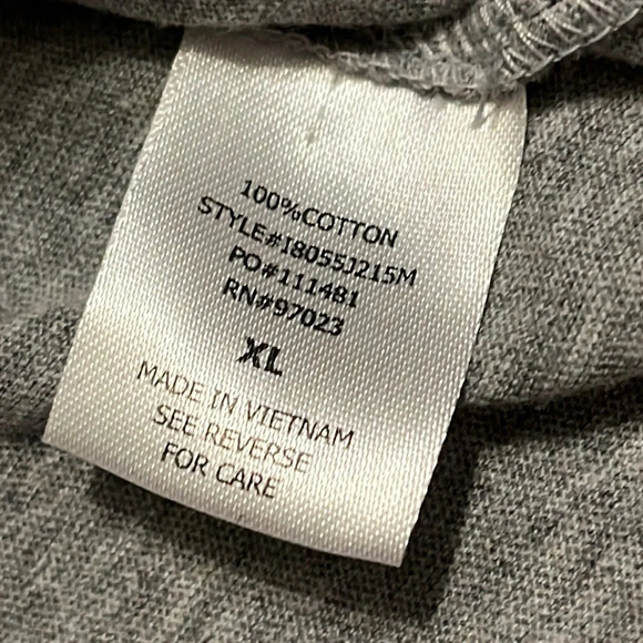 Miken cropped ‘do more of what makes you happy’ raw hem top - Picture 6 of 10